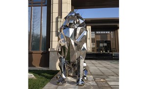 蕪湖雕塑公司為您簡述玻璃鋼材質(zhì)的價格為何不同？