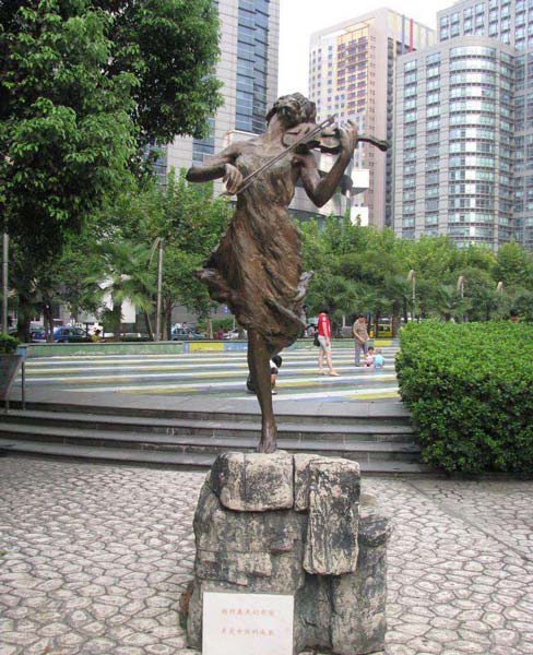 蕪湖不銹鋼景觀雕塑簡(jiǎn)述如何安裝？