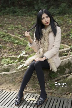 新婚夜岳女双飞