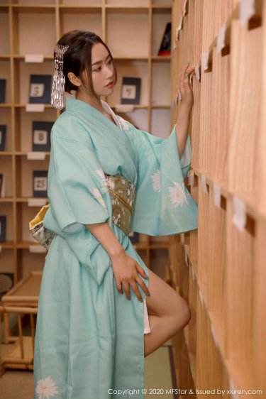 美女留学生和纹身男